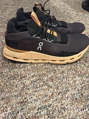 On Running Cloudtec Women’s Running Shoes - Size 8